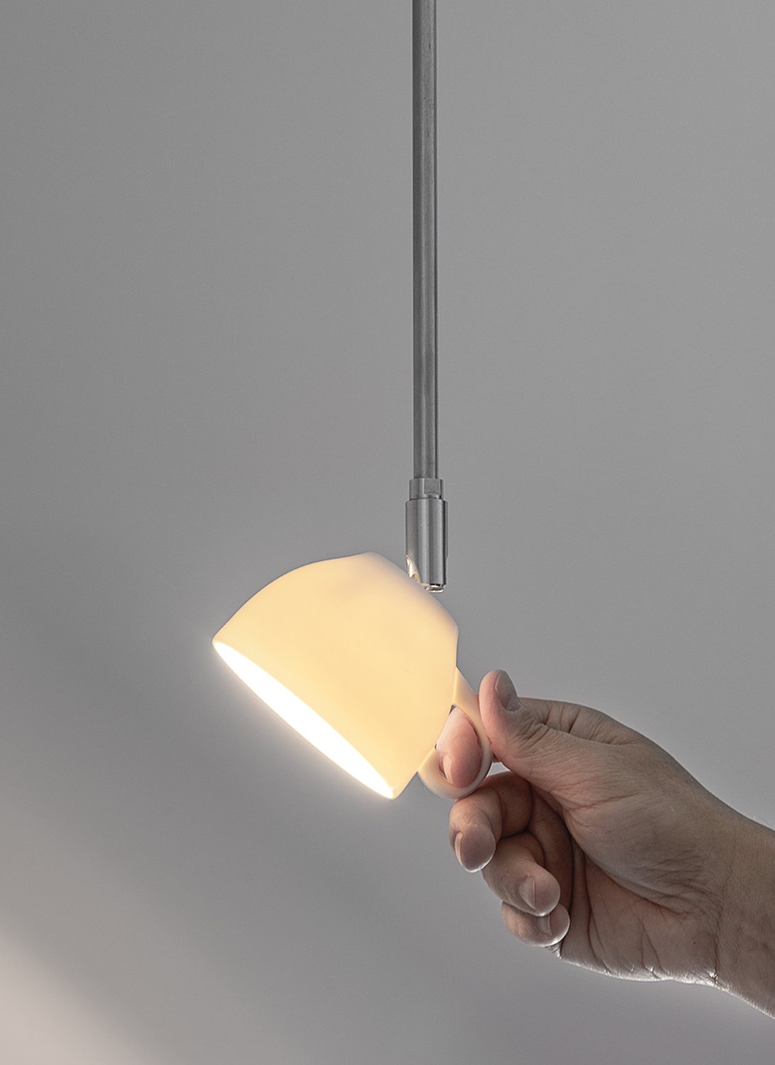 rcafe-cup-light1-andrewjonesdesign-99748.jpg